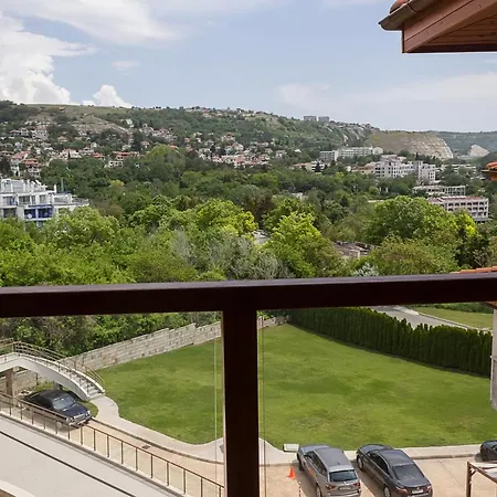 Garden Palace - 2bd Flat By Flat Mаnager Apartamento Balchik